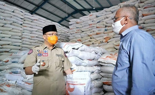Sidak Gudang Bulog, 200 Ton Beras Siap Didistribusikan